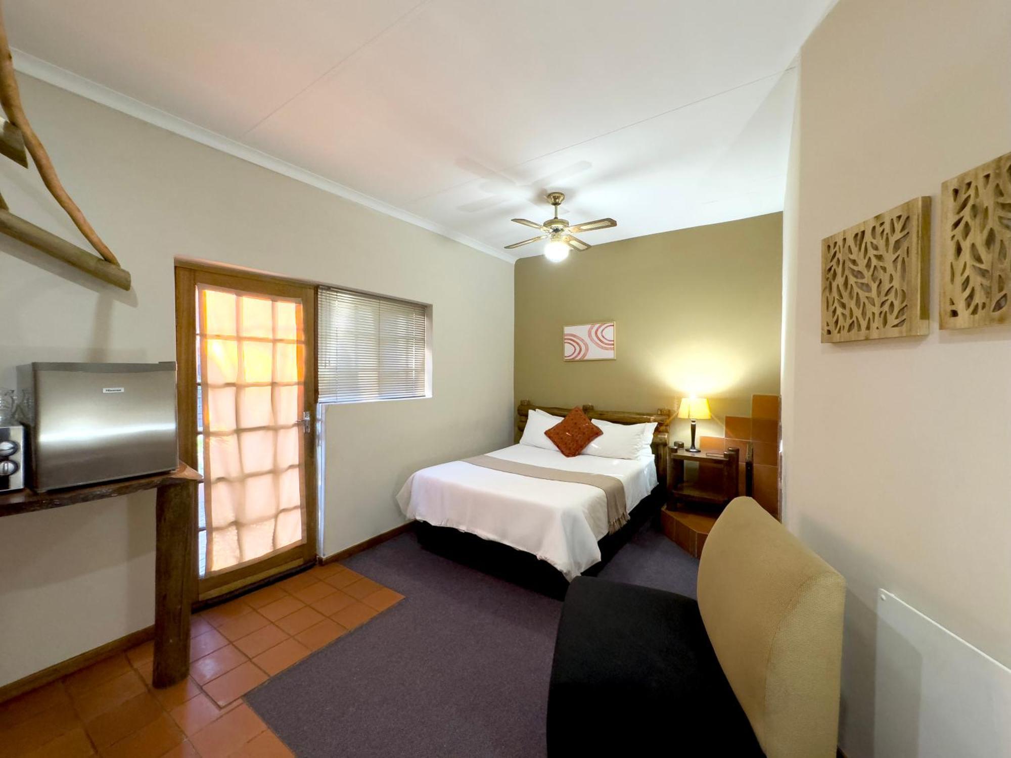 Centurion Guest House And Lodge エクステリア 写真