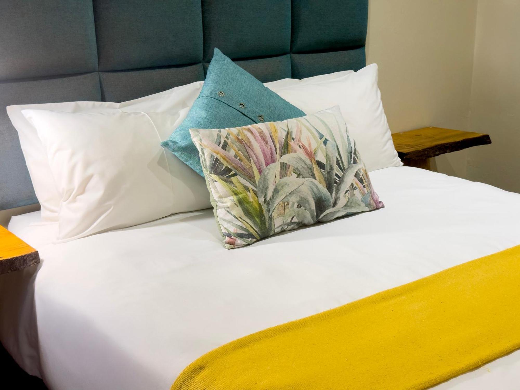 Centurion Guest House And Lodge エクステリア 写真