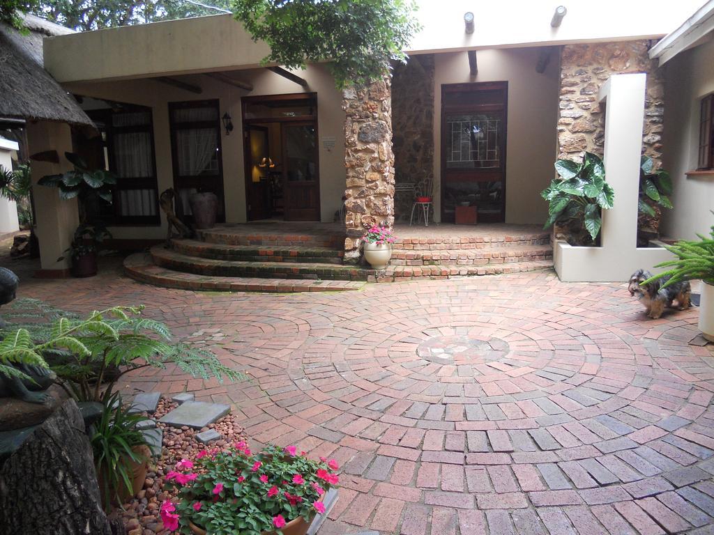 Centurion Guest House And Lodge エクステリア 写真