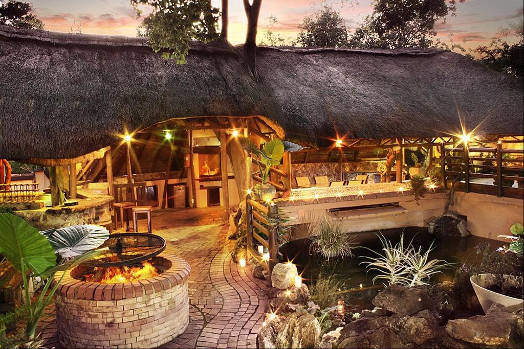Centurion Guest House And Lodge エクステリア 写真